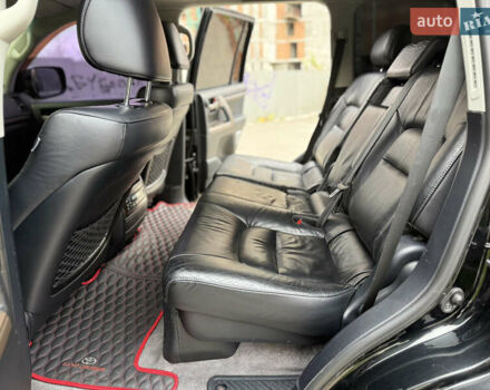 Черный Тойота Ленд Крузер, объемом двигателя 4.66 л и пробегом 265 тыс. км за 25500 $, фото 18 на Automoto.ua