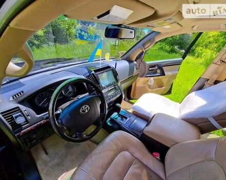 Черный Тойота Ленд Крузер, объемом двигателя 4 л и пробегом 450 тыс. км за 22000 $, фото 8 на Automoto.ua
