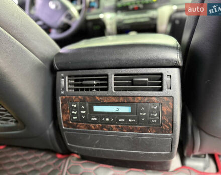 Черный Тойота Ленд Крузер, объемом двигателя 4.66 л и пробегом 265 тыс. км за 25500 $, фото 20 на Automoto.ua