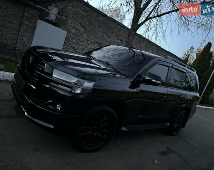 Черный Тойота Ленд Крузер, объемом двигателя 4.7 л и пробегом 268 тыс. км за 29900 $, фото 16 на Automoto.ua