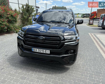 Черный Тойота Ленд Крузер, объемом двигателя 5.7 л и пробегом 220 тыс. км за 30000 $, фото 23 на Automoto.ua