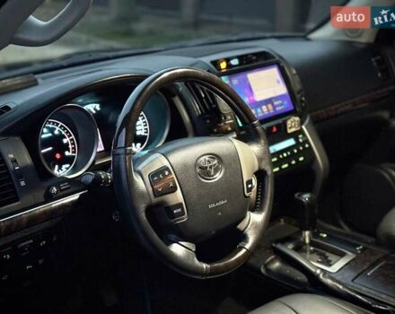 Черный Тойота Ленд Крузер, объемом двигателя 4.5 л и пробегом 316 тыс. км за 22900 $, фото 7 на Automoto.ua