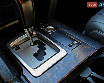 Черный Тойота Ленд Крузер, объемом двигателя 4.66 л и пробегом 312 тыс. км за 31800 $, фото 16 на Automoto.ua