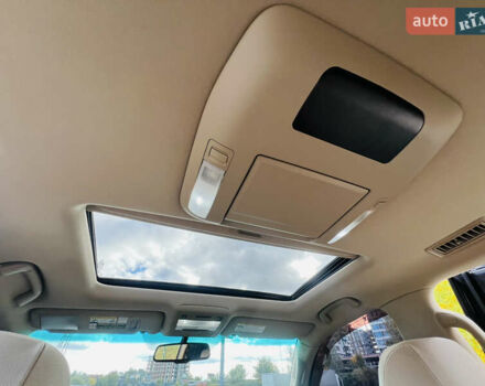 Черный Тойота Ленд Крузер, объемом двигателя 5.7 л и пробегом 239 тыс. км за 23500 $, фото 43 на Automoto.ua