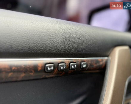Черный Тойота Ленд Крузер, объемом двигателя 4.66 л и пробегом 265 тыс. км за 25500 $, фото 26 на Automoto.ua