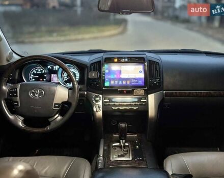 Черный Тойота Ленд Крузер, объемом двигателя 4.5 л и пробегом 316 тыс. км за 22900 $, фото 8 на Automoto.ua