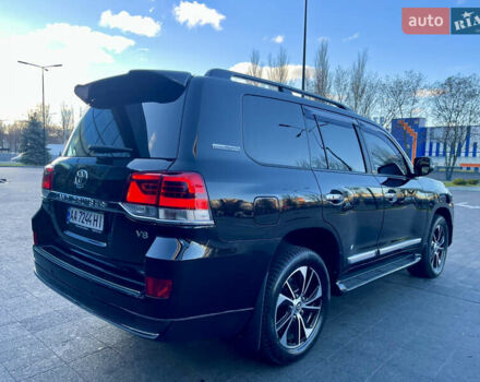 Черный Тойота Ленд Крузер, объемом двигателя 4.66 л и пробегом 257 тыс. км за 29999 $, фото 16 на Automoto.ua