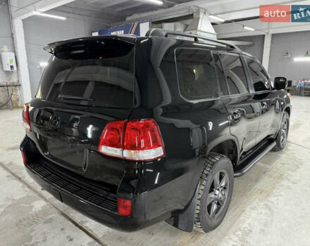 Черный Тойота Ленд Крузер, объемом двигателя 4.46 л и пробегом 155 тыс. км за 25500 $, фото 3 на Automoto.ua