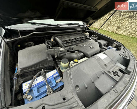 Черный Тойота Ленд Крузер, объемом двигателя 4.46 л и пробегом 284 тыс. км за 25999 $, фото 31 на Automoto.ua