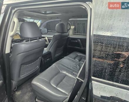 Черный Тойота Ленд Крузер, объемом двигателя 4.5 л и пробегом 209 тыс. км за 30000 $, фото 3 на Automoto.ua