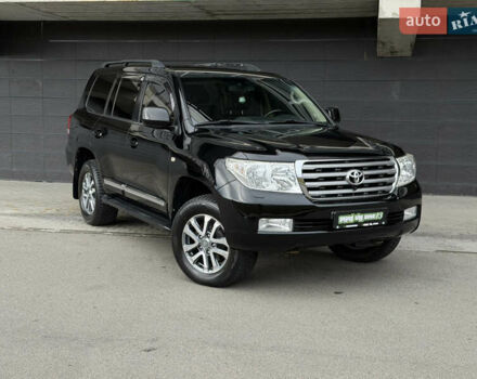 Черный Тойота Ленд Крузер, объемом двигателя 4.7 л и пробегом 170 тыс. км за 29500 $, фото 2 на Automoto.ua