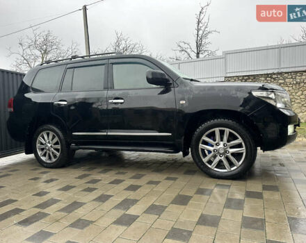 Черный Тойота Ленд Крузер, объемом двигателя 4.46 л и пробегом 284 тыс. км за 25999 $, фото 12 на Automoto.ua