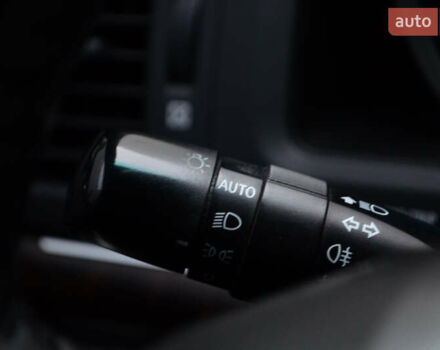 Чорний Тойота Ленд Крузер, об'ємом двигуна 4.5 л та пробігом 278 тис. км за 24990 $, фото 28 на Automoto.ua