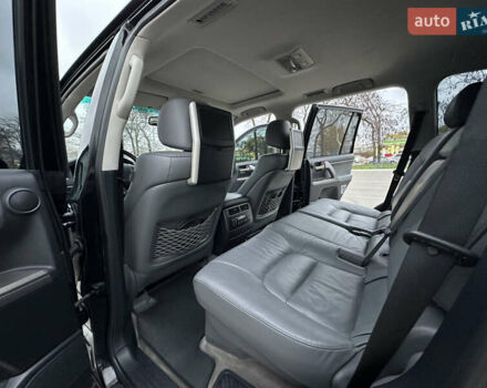 Чорний Тойота Ленд Крузер, об'ємом двигуна 4.46 л та пробігом 210 тис. км за 27500 $, фото 35 на Automoto.ua