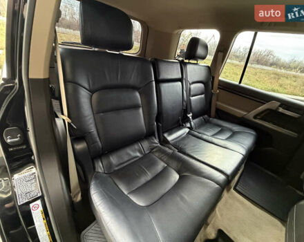 Черный Тойота Ленд Крузер, объемом двигателя 4.7 л и пробегом 170 тыс. км за 29500 $, фото 32 на Automoto.ua
