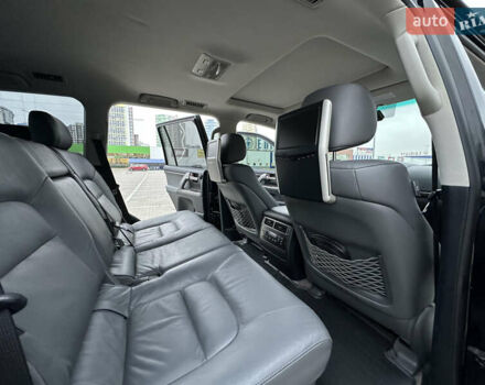 Чорний Тойота Ленд Крузер, об'ємом двигуна 4.46 л та пробігом 210 тис. км за 27500 $, фото 31 на Automoto.ua