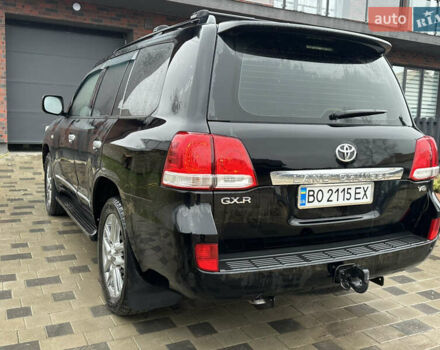 Черный Тойота Ленд Крузер, объемом двигателя 4.46 л и пробегом 284 тыс. км за 25999 $, фото 20 на Automoto.ua