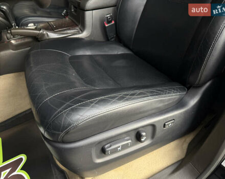 Черный Тойота Ленд Крузер, объемом двигателя 4.7 л и пробегом 170 тыс. км за 29500 $, фото 30 на Automoto.ua