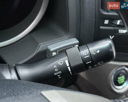 Чорний Тойота Ленд Крузер, об'ємом двигуна 4.46 л та пробігом 210 тис. км за 27500 $, фото 66 на Automoto.ua