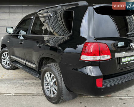 Черный Тойота Ленд Крузер, объемом двигателя 4.7 л и пробегом 170 тыс. км за 29500 $, фото 46 на Automoto.ua