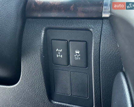 Чорний Тойота Ленд Крузер, об'ємом двигуна 4.46 л та пробігом 210 тис. км за 27500 $, фото 70 на Automoto.ua
