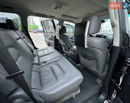 Чорний Тойота Ленд Крузер, об'ємом двигуна 4.46 л та пробігом 210 тис. км за 27500 $, фото 32 на Automoto.ua