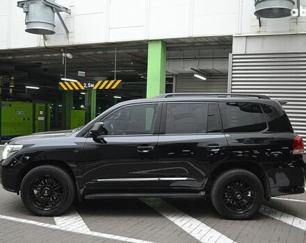 Чорний Тойота Ленд Крузер, об'ємом двигуна 0 л та пробігом 278 тис. км за 24990 $, фото 5 на Automoto.ua