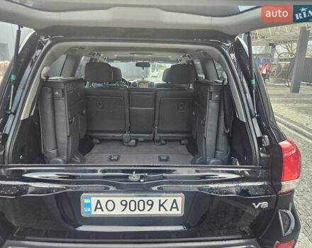 Черный Тойота Ленд Крузер, объемом двигателя 4.5 л и пробегом 209 тыс. км за 30000 $, фото 4 на Automoto.ua