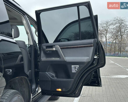 Чорний Тойота Ленд Крузер, об'ємом двигуна 4.46 л та пробігом 210 тис. км за 27500 $, фото 29 на Automoto.ua