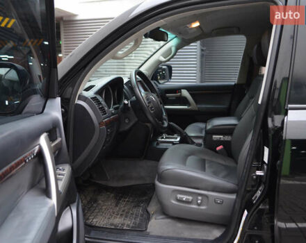 Чорний Тойота Ленд Крузер, об'ємом двигуна 4.5 л та пробігом 278 тис. км за 24990 $, фото 17 на Automoto.ua