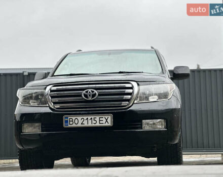 Черный Тойота Ленд Крузер, объемом двигателя 4.46 л и пробегом 284 тыс. км за 25999 $, фото 2 на Automoto.ua