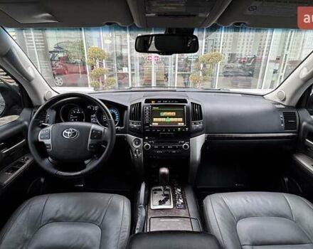 Чорний Тойота Ленд Крузер, об'ємом двигуна 4.5 л та пробігом 248 тис. км за 26069 $, фото 26 на Automoto.ua