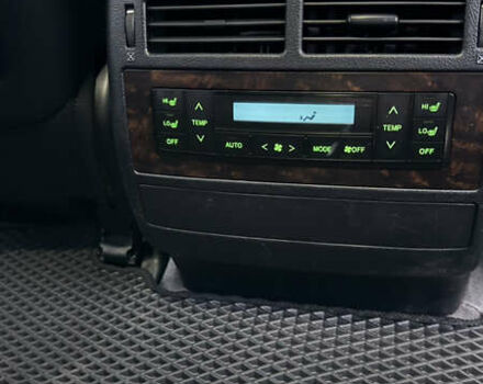 Чорний Тойота Ленд Крузер, об'ємом двигуна 4.46 л та пробігом 264 тис. км за 29000 $, фото 43 на Automoto.ua