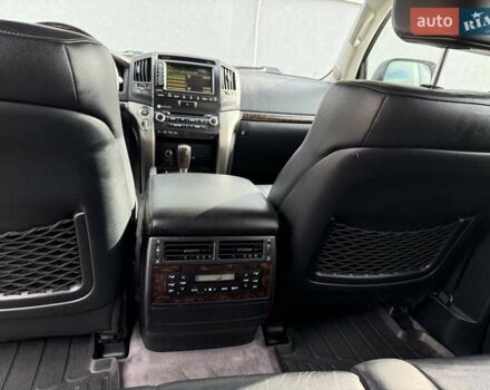 Черный Тойота Ленд Крузер, объемом двигателя 4.5 л и пробегом 327 тыс. км за 28500 $, фото 19 на Automoto.ua