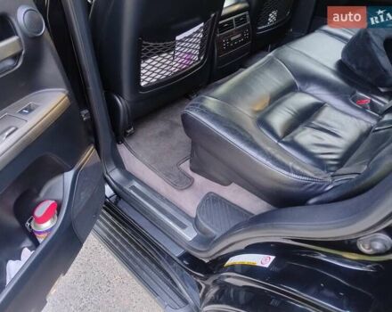 Черный Тойота Ленд Крузер, объемом двигателя 4.46 л и пробегом 335 тыс. км за 29990 $, фото 18 на Automoto.ua