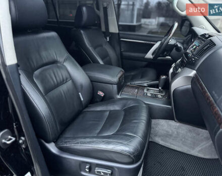 Черный Тойота Ленд Крузер, объемом двигателя 4.5 л и пробегом 335 тыс. км за 23500 $, фото 32 на Automoto.ua