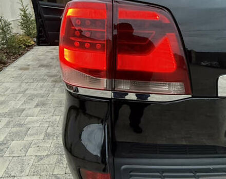 Чорний Тойота Ленд Крузер, об'ємом двигуна 4.46 л та пробігом 264 тис. км за 29000 $, фото 13 на Automoto.ua