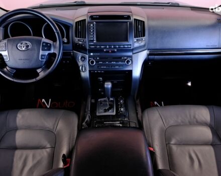 Черный Тойота Ленд Крузер, объемом двигателя 4.5 л и пробегом 241 тыс. км за 24900 $, фото 6 на Automoto.ua