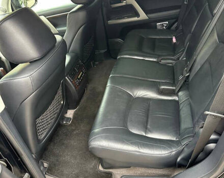 Черный Тойота Ленд Крузер, объемом двигателя 4.67 л и пробегом 290 тыс. км за 27000 $, фото 9 на Automoto.ua