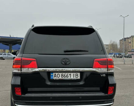 Черный Тойота Ленд Крузер, объемом двигателя 4.46 л и пробегом 300 тыс. км за 31999 $, фото 6 на Automoto.ua