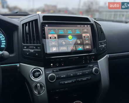 Черный Тойота Ленд Крузер, объемом двигателя 4.5 л и пробегом 335 тыс. км за 23500 $, фото 22 на Automoto.ua