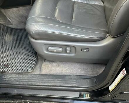 Черный Тойота Ленд Крузер, объемом двигателя 4.46 л и пробегом 262 тыс. км за 23700 $, фото 9 на Automoto.ua