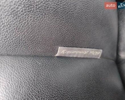 Черный Тойота Ленд Крузер, объемом двигателя 4.46 л и пробегом 335 тыс. км за 29990 $, фото 24 на Automoto.ua