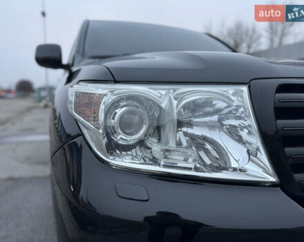 Черный Тойота Ленд Крузер, объемом двигателя 4.5 л и пробегом 335 тыс. км за 23500 $, фото 14 на Automoto.ua