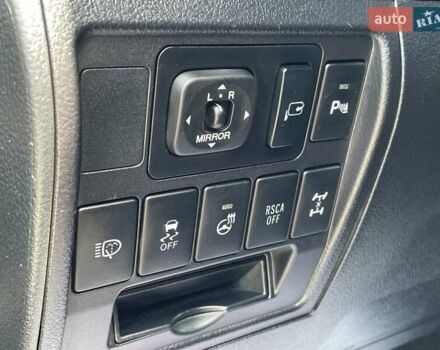 Черный Тойота Ленд Крузер, объемом двигателя 4.5 л и пробегом 338 тыс. км за 29500 $, фото 24 на Automoto.ua