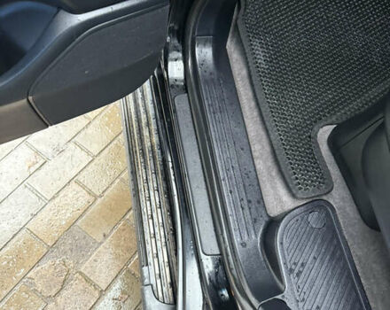 Чорний Тойота Ленд Крузер, об'ємом двигуна 4.46 л та пробігом 149 тис. км за 29500 $, фото 22 на Automoto.ua