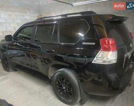 Черный Тойота Ленд Крузер, объемом двигателя 2.69 л и пробегом 241 тыс. км за 21000 $, фото 18 на Automoto.ua