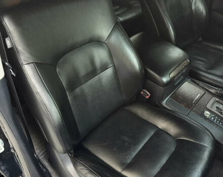 Чорний Тойота Ленд Крузер, об'ємом двигуна 4.46 л та пробігом 285 тис. км за 27800 $, фото 7 на Automoto.ua