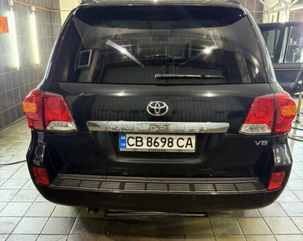 Черный Тойота Ленд Крузер, объемом двигателя 4.46 л и пробегом 140 тыс. км за 41000 $, фото 7 на Automoto.ua