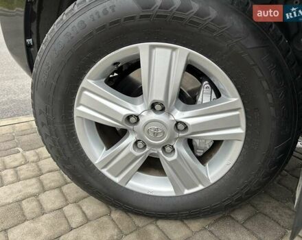 Черный Тойота Ленд Крузер, объемом двигателя 4.46 л и пробегом 149 тыс. км за 34700 $, фото 61 на Automoto.ua